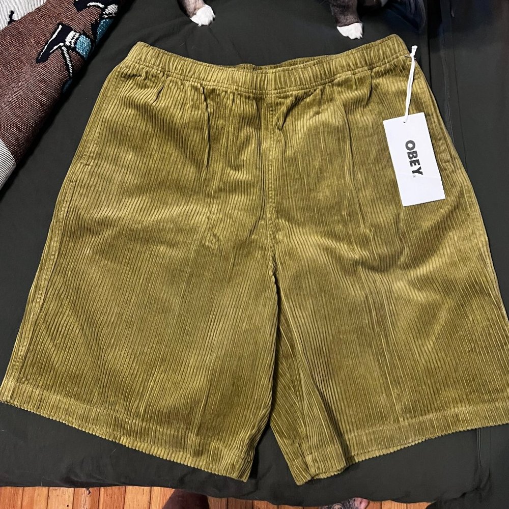 Obey corduroy shorts size L